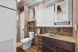 3318 Washington St, Bellaire, OH 43906 - Photo 10