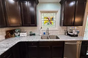 440 Hillcrest Dr NE, New Philadelphia, OH 44663 - Photo 14