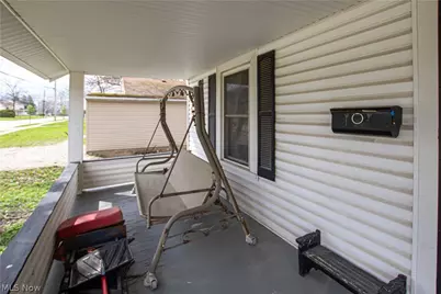 507 W Smith, Medina, OH 44256 - Photo 2