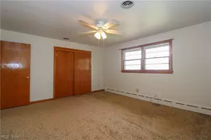 66 S Beverly Ave, Austintown, OH 44515 - Photo 16