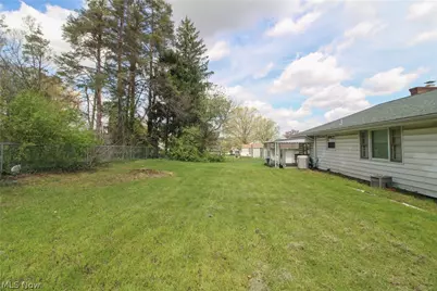 66 S Beverly Avenue, Austintown, OH 44515 - Photo 32
