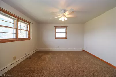 66 S Beverly Avenue, Austintown, OH 44515 - Photo 14