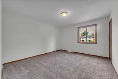 2540 Charney Road, University Heights, OH 44118 - Photo 24