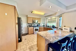 5264 Brockton Dr, Stow, OH 44224 - Photo 10
