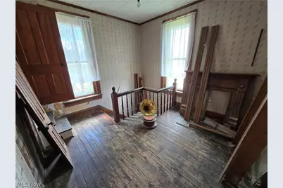 117 Greenmount Avenue, Barnesville, OH 43713 - Photo 8