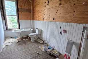 117 Greenmount Ave, Barnesville, OH 43713 - Photo 6