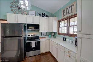 118 Sassafras Dr, Vermilion, OH 44089 - Photo 10