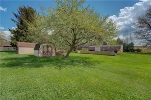 118 Sassafras Dr, Vermilion, OH 44089 - Photo 32