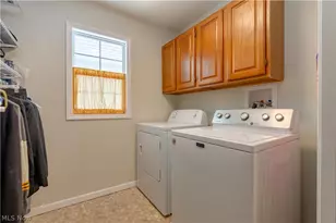 4057 Bramshaw Rd NW, Canton, OH 44718 - Photo 22