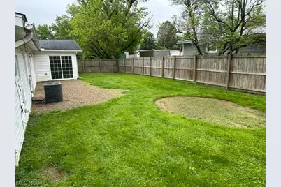 1882 Paul Drive, Brunswick, OH 44212 - Photo 4