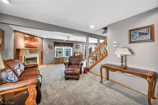 63 Sunset Cove Cir, Eastlake, OH 44095 - Photo 20