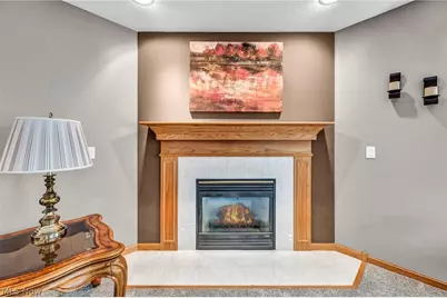 63 Sunset Cove Circle, Eastlake, OH 44095 - Photo 18
