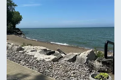 63 Sunset Cove Circle, Eastlake, OH 44095 - Photo 10