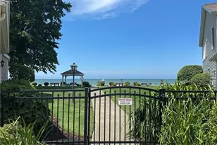 63 Sunset Cove Cir, Eastlake, OH 44095 - Photo 6