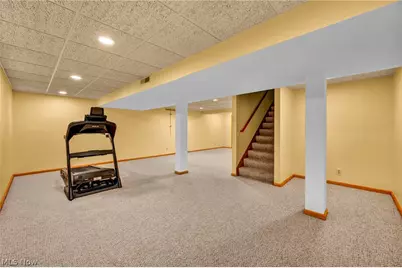 63 Sunset Cove Circle, Eastlake, OH 44095 - Photo 40