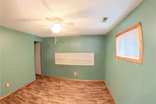 4401 9th Ave, Vienna, WV 26105 - Photo 24