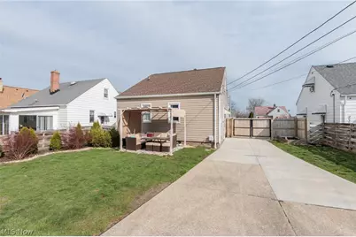 4003 Woodrow Avenue, Parma, OH 44134 - Photo 36