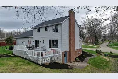 717 Pine Hills Drive SW, Massillon, OH 44646 - Photo 8