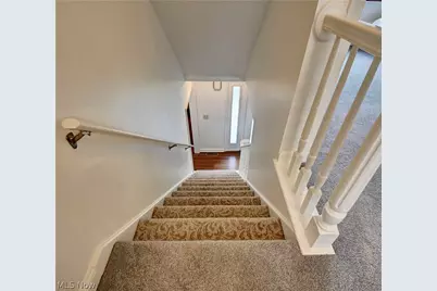 717 Pine Hills Drive SW, Massillon, OH 44646 - Photo 24