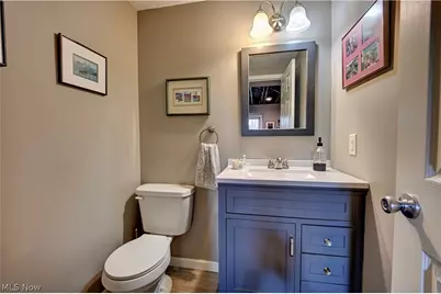717 Pine Hills Drive SW, Massillon, OH 44646 - Photo 26