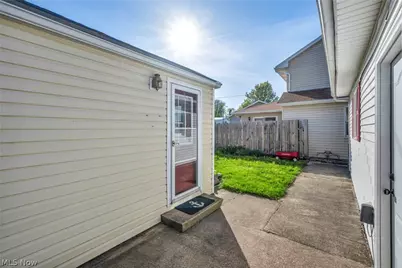 143 Oneida Trail, Sandusky, OH 44870 - Photo 24