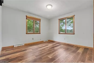 482 Junior Avenue, Akron, OH 44312 - Photo 30
