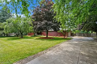 482 Junior Ave, Akron, OH 44312 - Photo 44