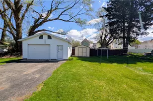 770 Broad St, Conneaut, OH 44030 - Photo 18