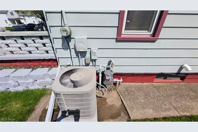 770 Broad Street, Conneaut, OH 44030 - Photo 24