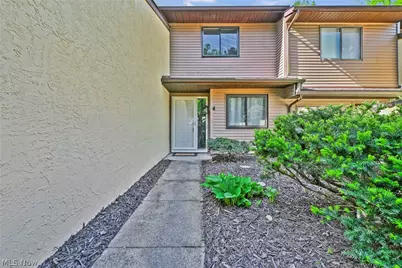 93 Silver Valley Boulevard, Munroe Falls, OH 44262 - Photo 4