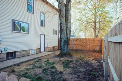 935 E Front Street, Dover, OH 44622 - Photo 4