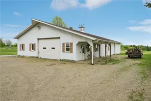 4416 Paradise Rd, Seville, OH 44273 - Photo 4