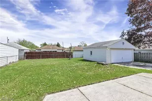 6469 Anita Dr, Parma Heights, OH 44130 - Photo 30