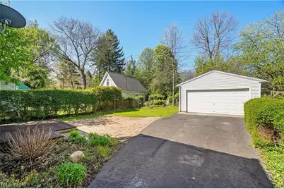 1620 Maple Road, Cleveland Heights, OH 44121 - Photo 8