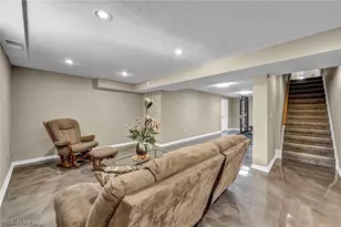 2771 Jumpers Dr, Akron, OH 44333 - Photo 40