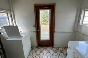 409 East St, Caldwell, OH 43724 - Photo 30