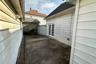 409 East St, Caldwell, OH 43724 - Photo 4