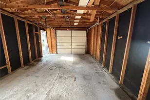409 East St, Caldwell, OH 43724 - Photo 32