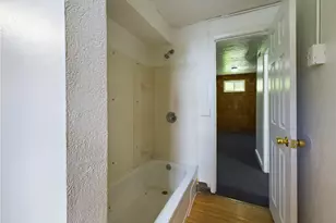 531 Gage St, Akron, OH 44311 - Photo 38