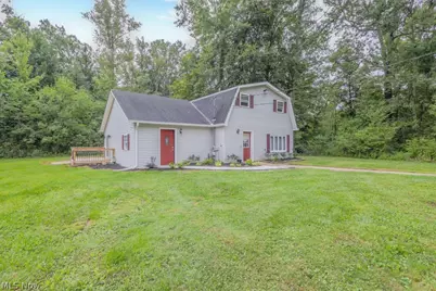 6429 Russia Road, South Amherst, OH 44001 - Photo 2