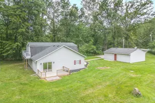 6429 Russia Rd, South Amherst, OH 44001 - Photo 16