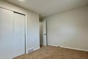 233-237 Kennedy St, Louisville, OH 44641 - Photo 14