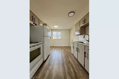 233-237 Kennedy Street, Louisville, OH 44641 - Photo 8