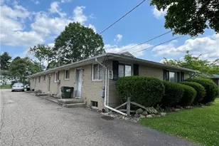 233-237 Kennedy St, Louisville, OH 44641 - Photo 2