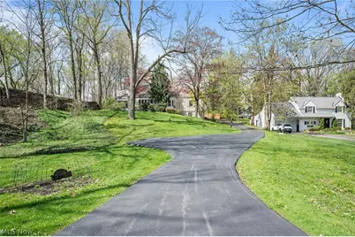 2044 S Belvoir Boulevard, South Euclid, OH 44121 - Photo 2