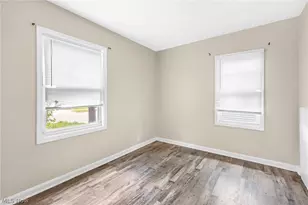 910 Ardella Ave, Akron, OH 44306 - Photo 16