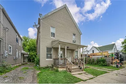 7814 Lawn Avenue, Loveland, OH 44102 - Photo 2