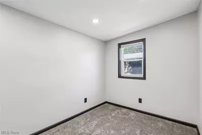 1424 5th Street, Lakemore, OH 44250 - Photo 18