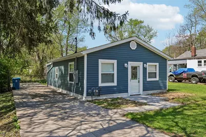 1424 5th Street, Lakemore, OH 44250 - Photo 4