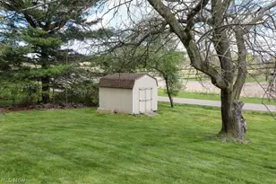 2855 Nimishillen Church Road NE, Canton, OH 44721 - Photo 12